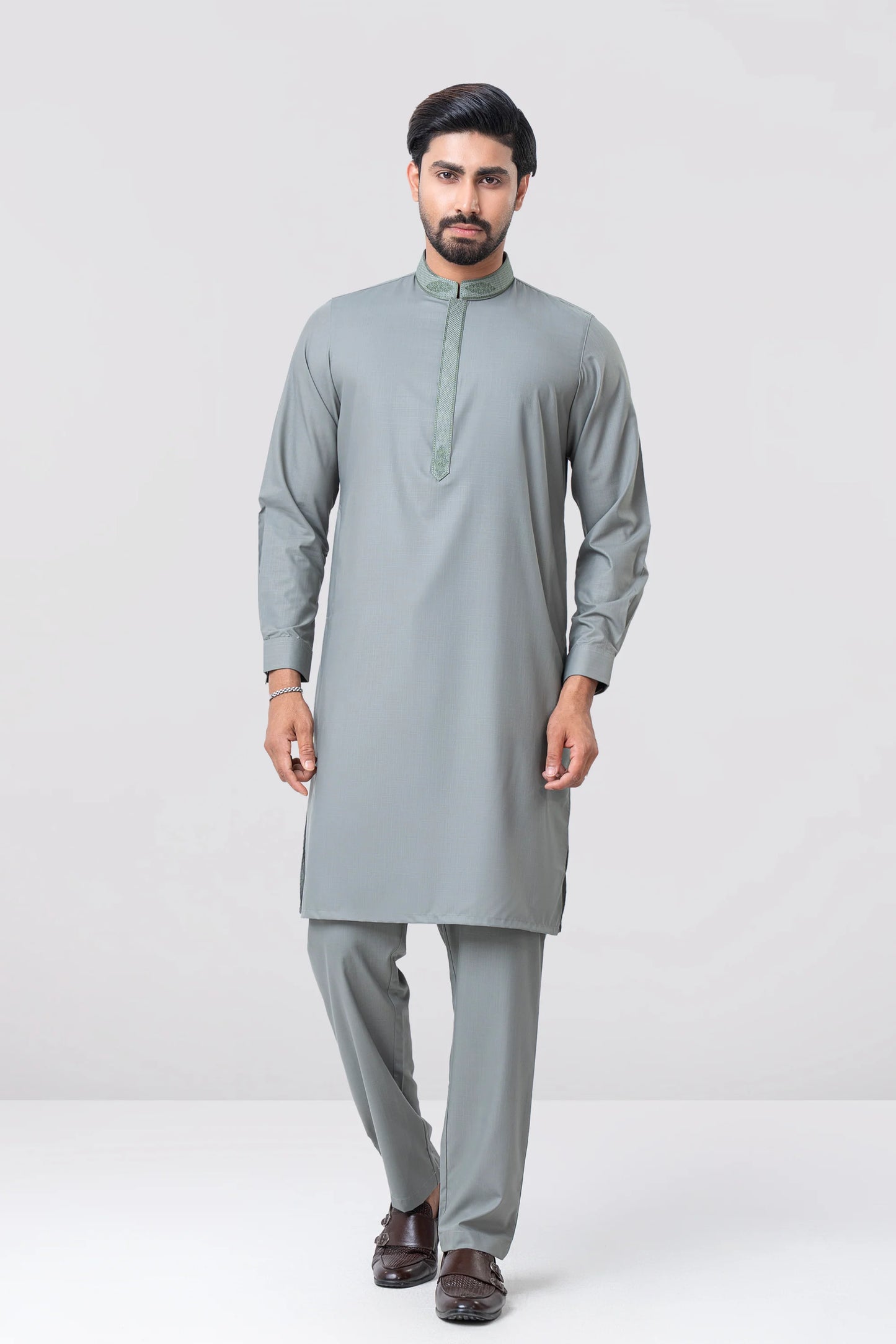 Regular Fit Embroidered Viscose Ethnic Kurta Set
