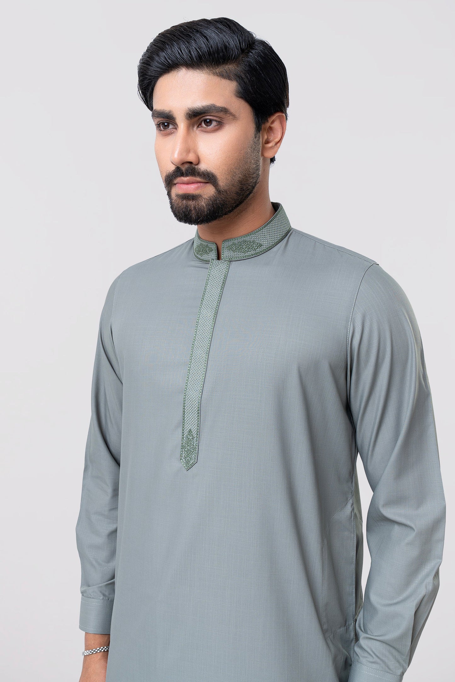 Regular Fit Embroidered Viscose Ethnic Kurta Set