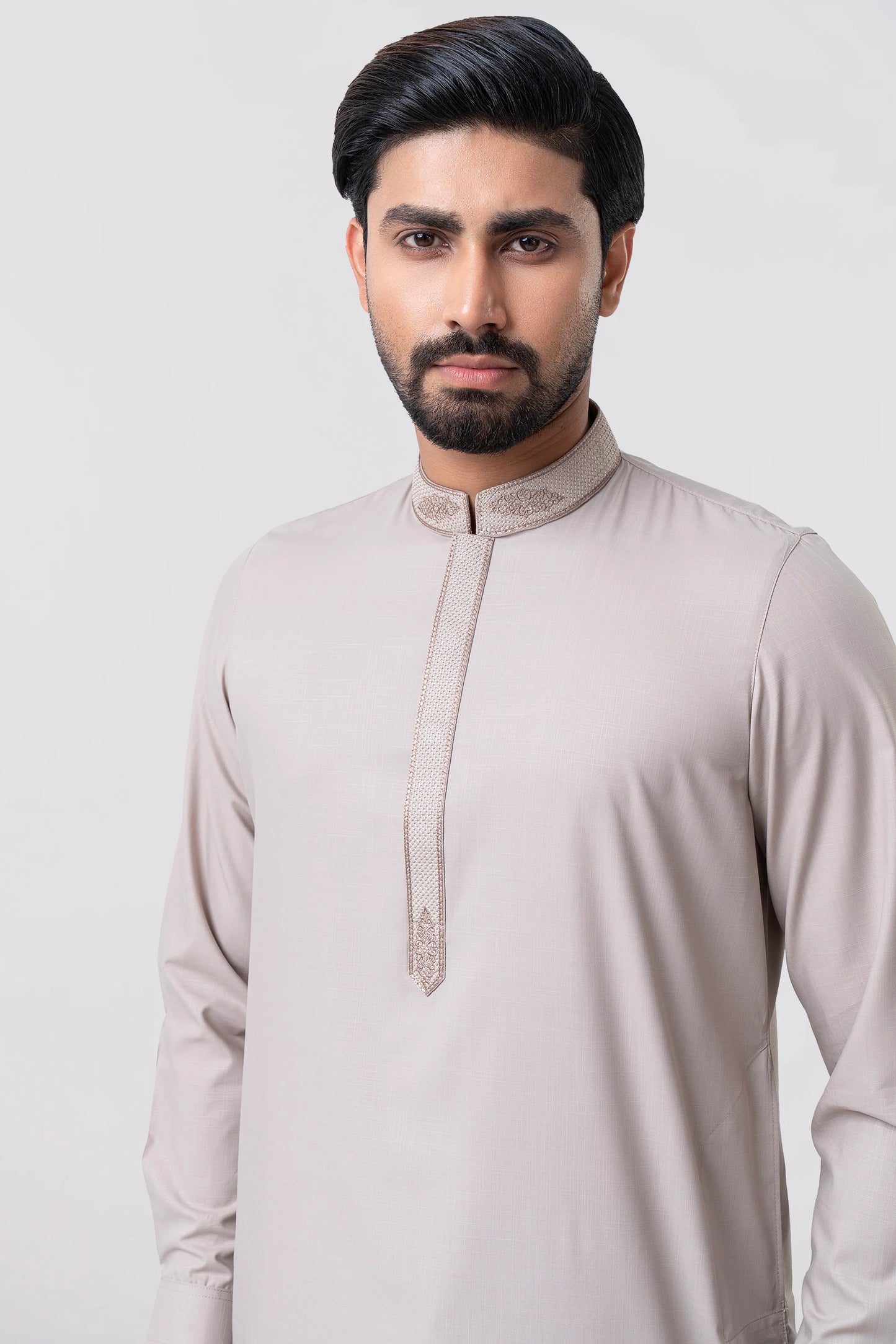 Regular Fit Embroidered Viscose Ethnic Kurta Set
