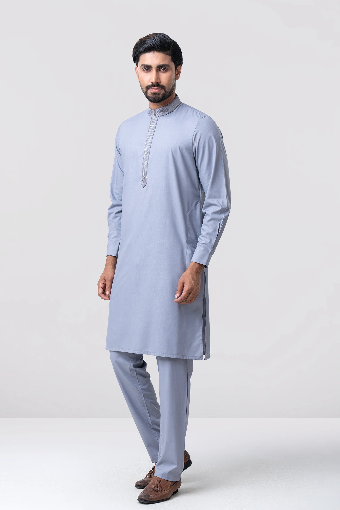Regular Fit Embroidered Viscose Ethnic Kurta Set